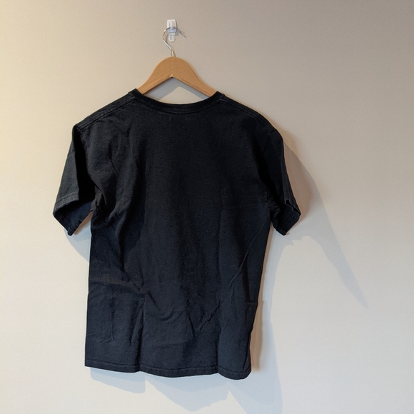 Graphic Collegiate Black Cotton T-shirt size Medium - Picture 7 of 8